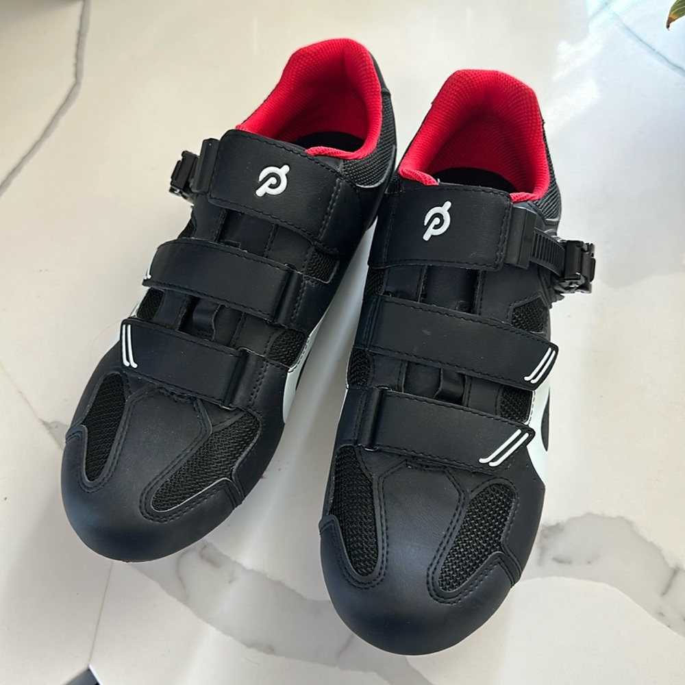 Men’s Peloton cycling shoes size 44 (10.5).